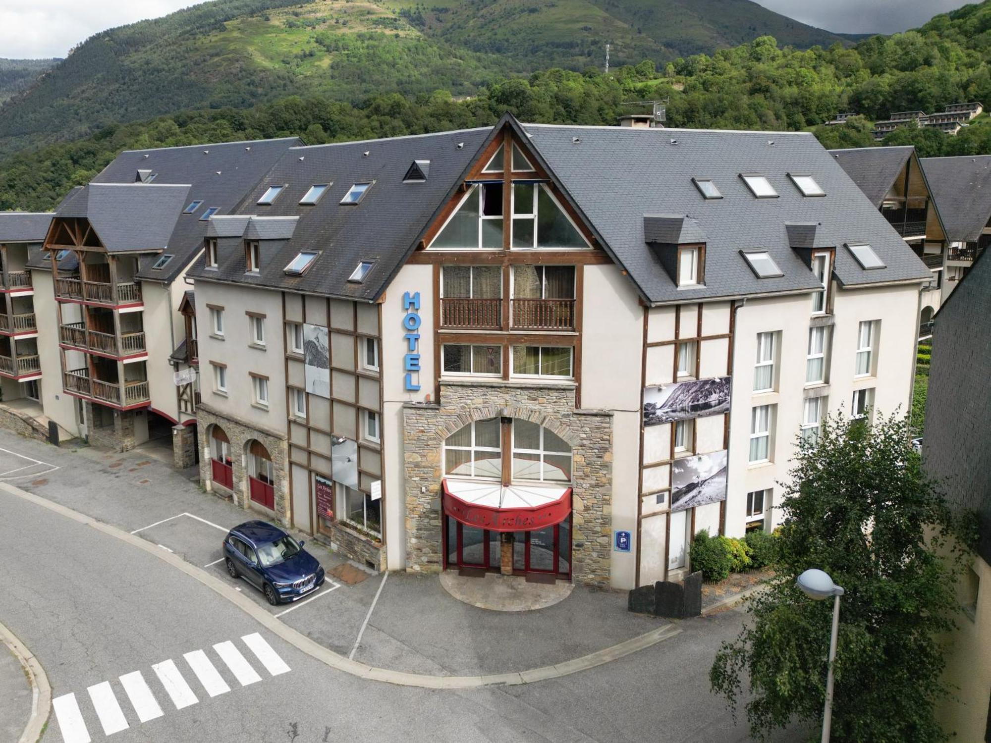 Residence Les Arches Сен-Лари-Сулан Екстериор снимка