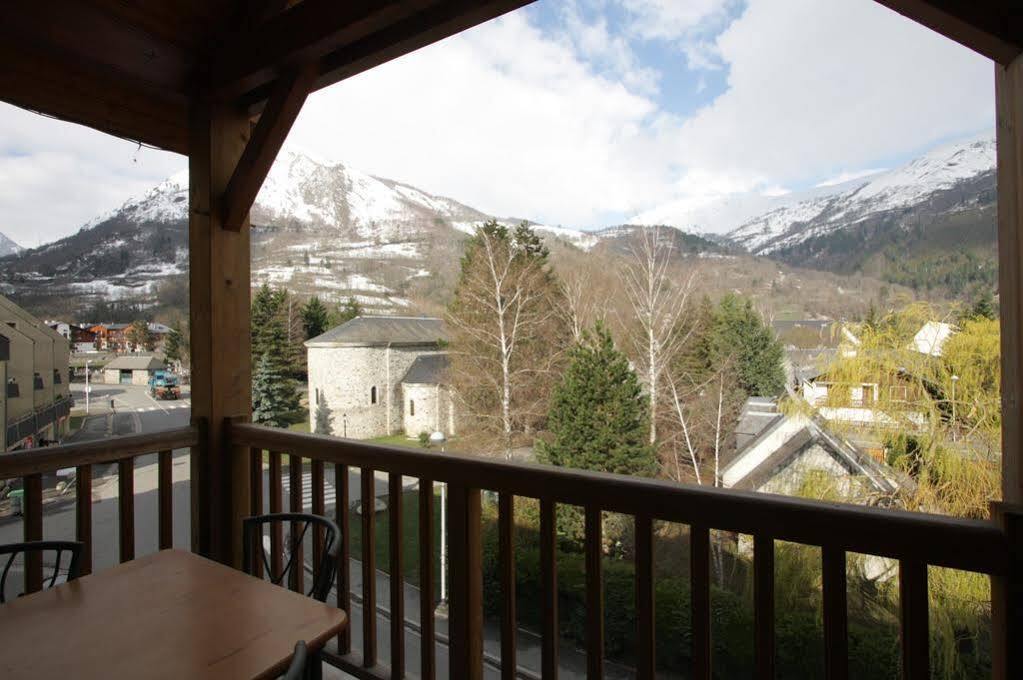 Residence Les Arches Сен-Лари-Сулан Екстериор снимка